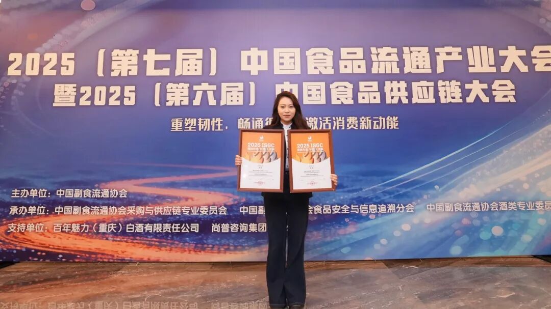 2029860686145179648.jpg 640 (14).jpg